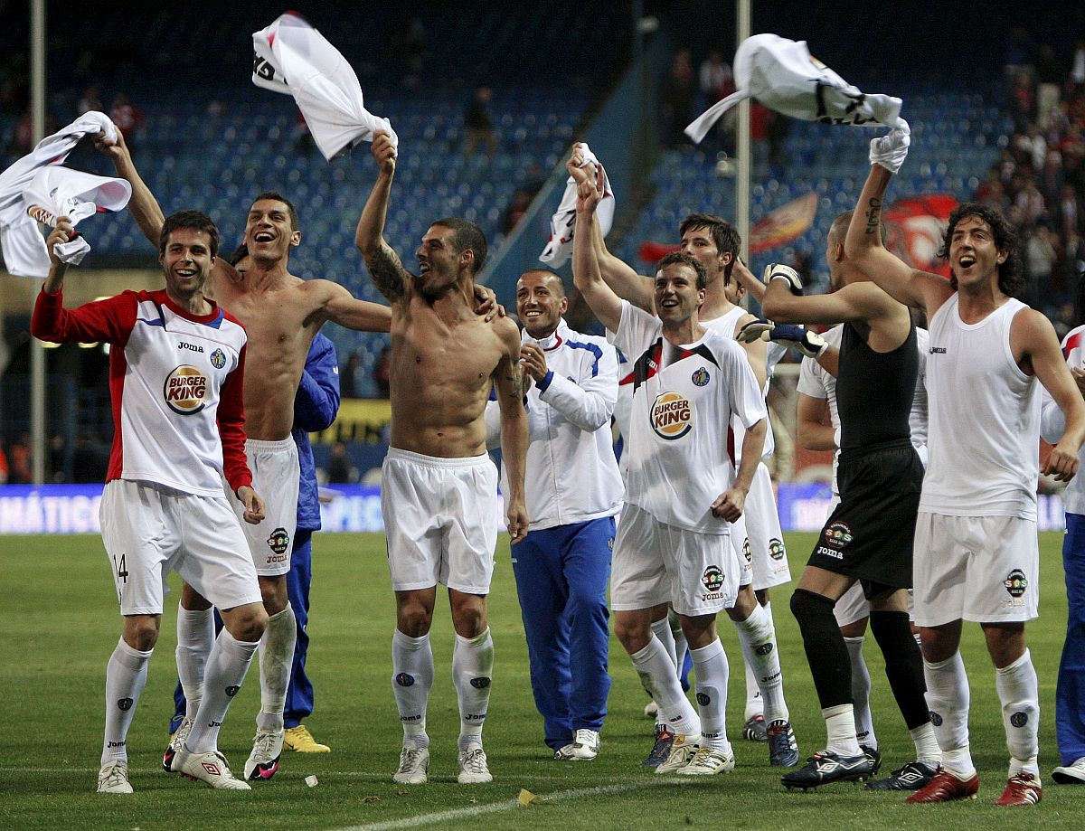 Los jugadores del Getafe celebran su clasificación para jugar en la Europa League la próxima temporada.