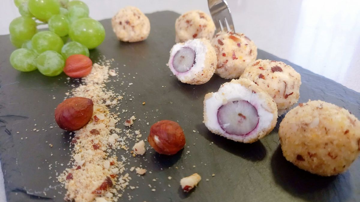 Bombones de uva y queso de Sergio Fernández