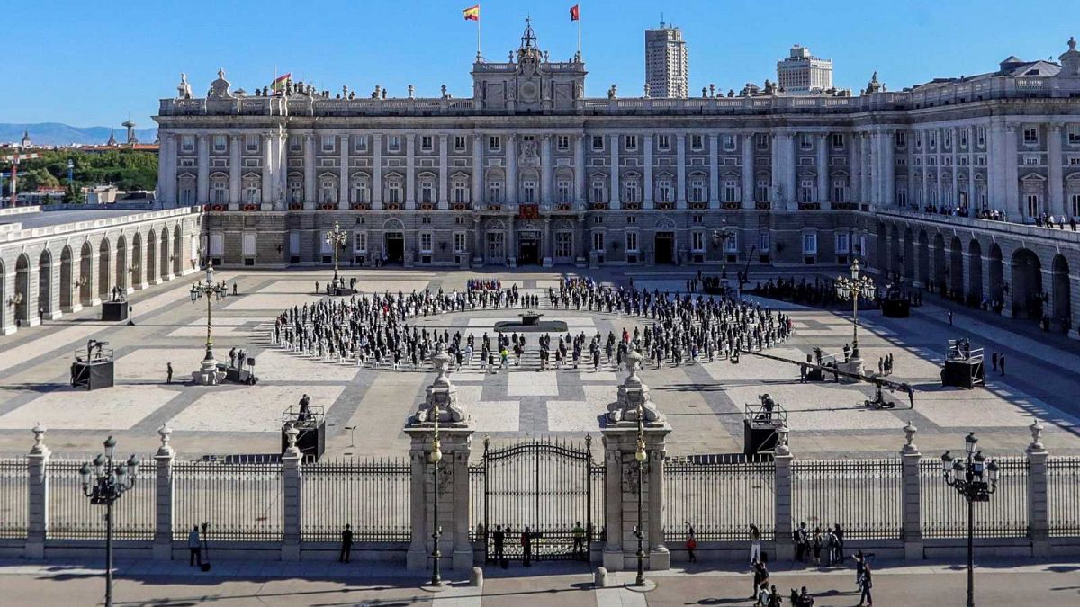 Homenaje a las víctimas de la COVID 19
