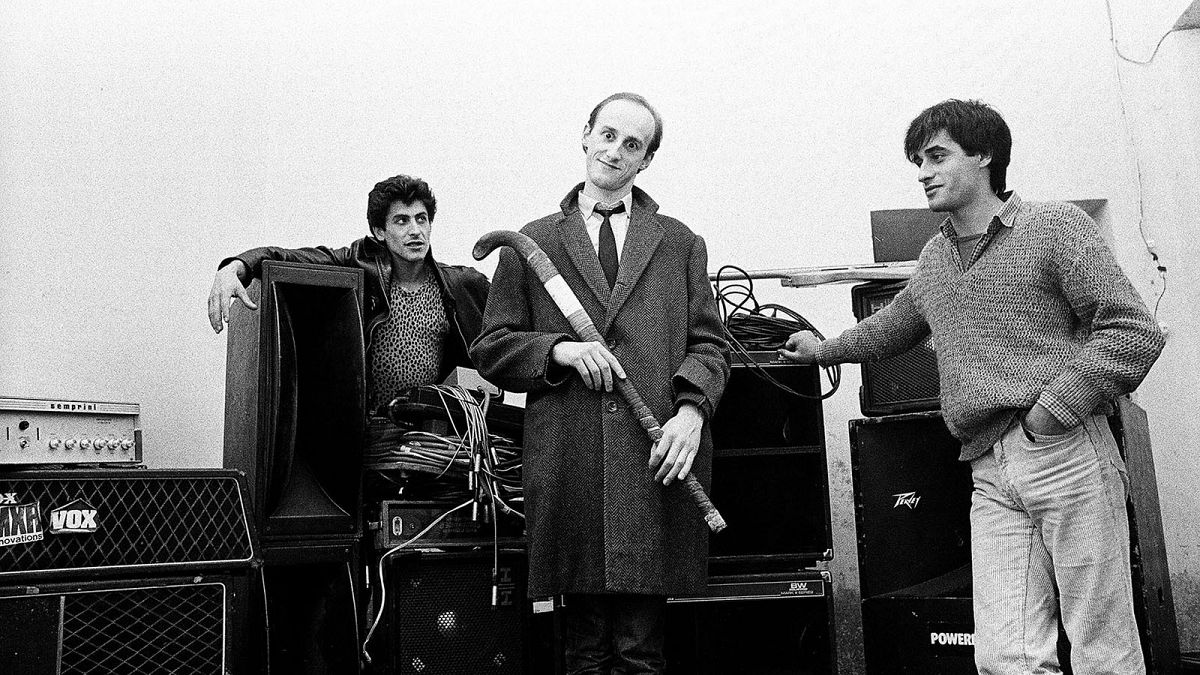 Ilegales, en una imagen del 1981
