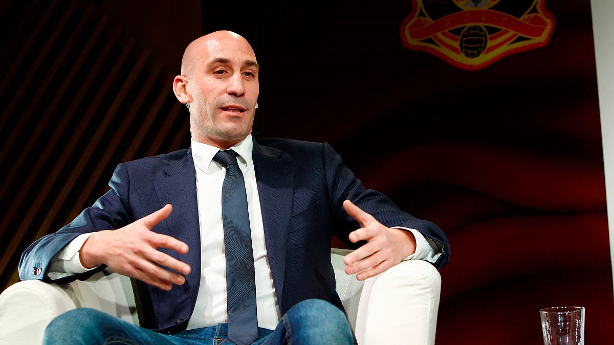 Luis Rubiales, promotor de la moción de censura contra el presidente de la RFEF, ha presentado su candidatura a la presidencia de la misma.