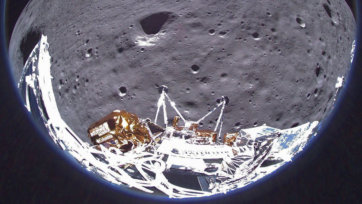 El módulo lunar Odiseo entra en reposo