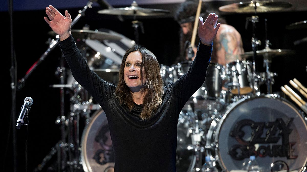 Ozzy Osbourne, el inventor del heavy metal al frente de Black Sabbath