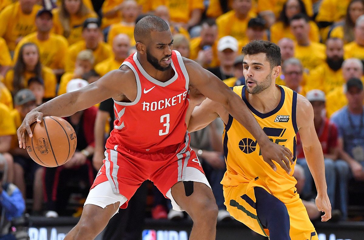 Paul y Harden ponen a Rockets a un triunfo de las finales del Oeste