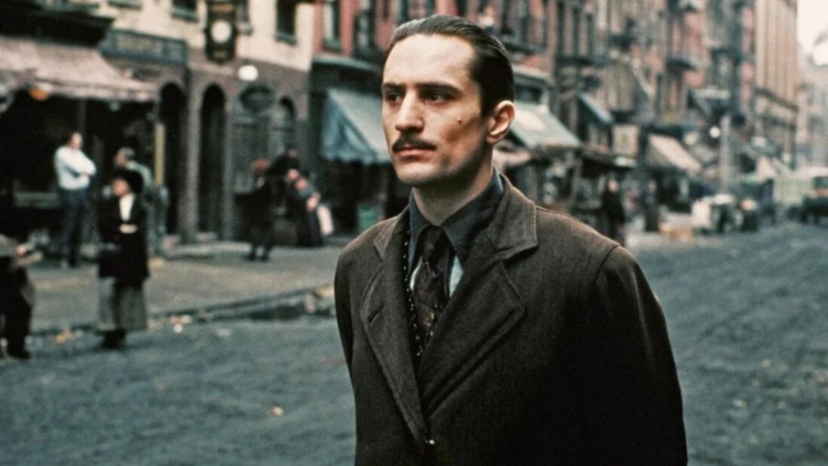 Robert de Niro en el papel de Vito Corleone, en la segunda parte de la saga