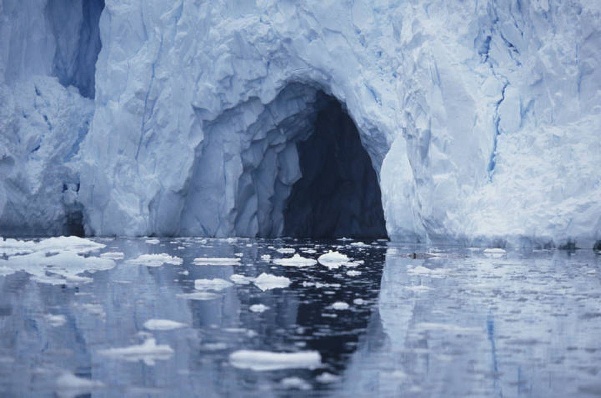 EL PORQUÉ DE LA CIENCIA | ¿Por qué hace más frío en el Polo Sur que en el Norte? RTVE.es