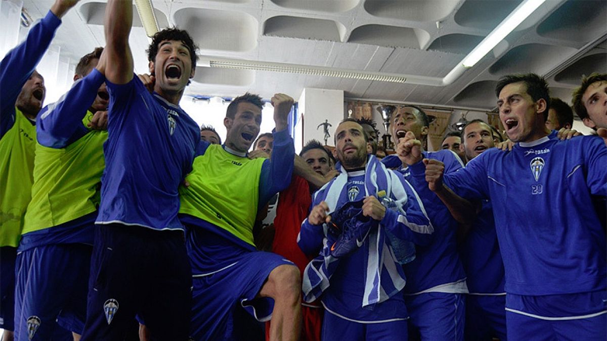 Futbol Copa Del Rey 2012 2013 Alcoyano Y Alaves Rivales De Real Madrid Y Barca Que No Se Enfrentarian Hasta Semifinales Rtve Es