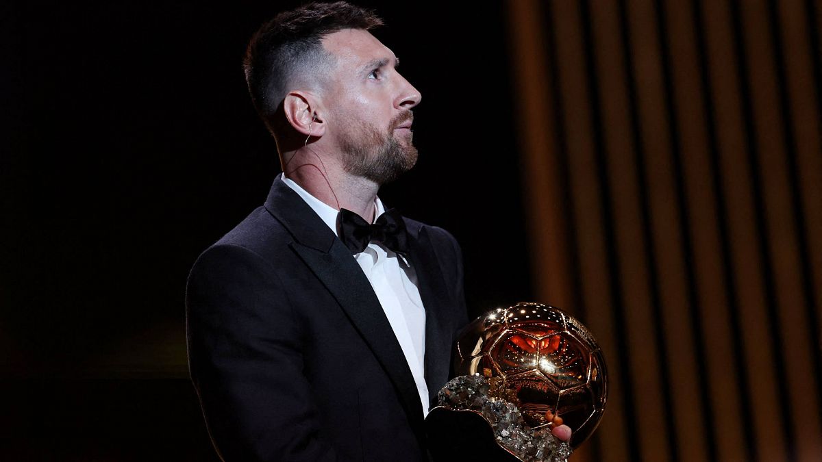 Messi balones de oro online y botas de oro