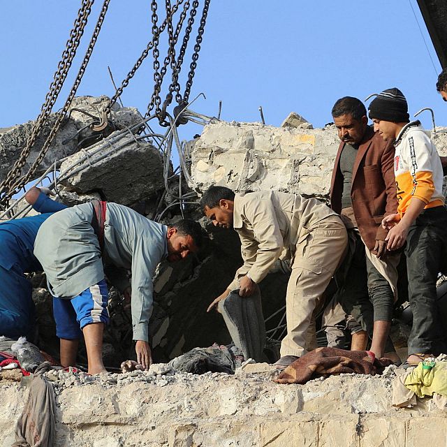 Más de 70 muertos en Yemen por ataques de la coalición suní