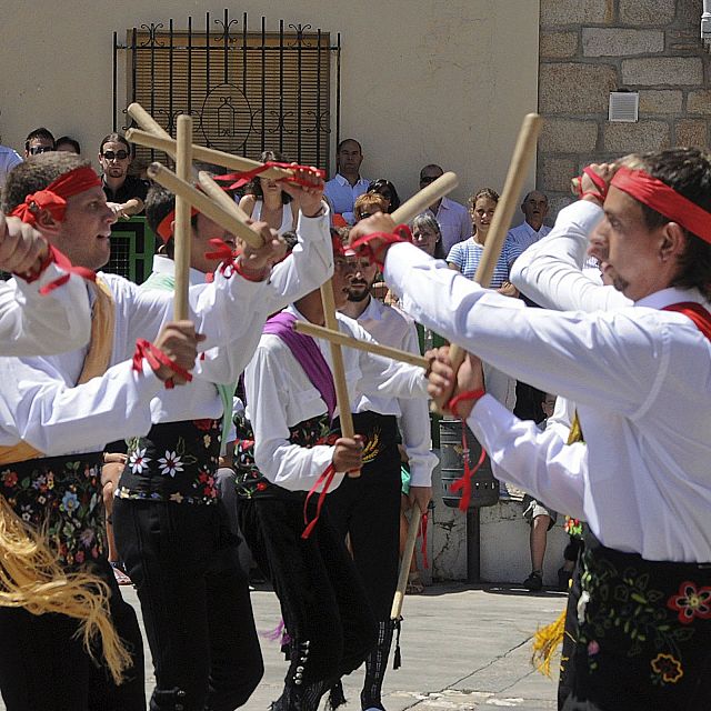Las danzas de paloteo en España, una tradición ancestral