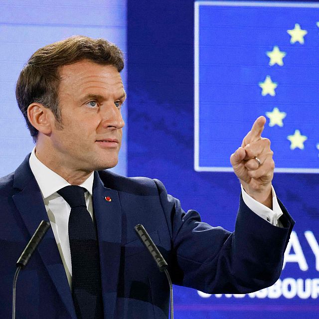 Macron propone una estructura más amplia que la UE