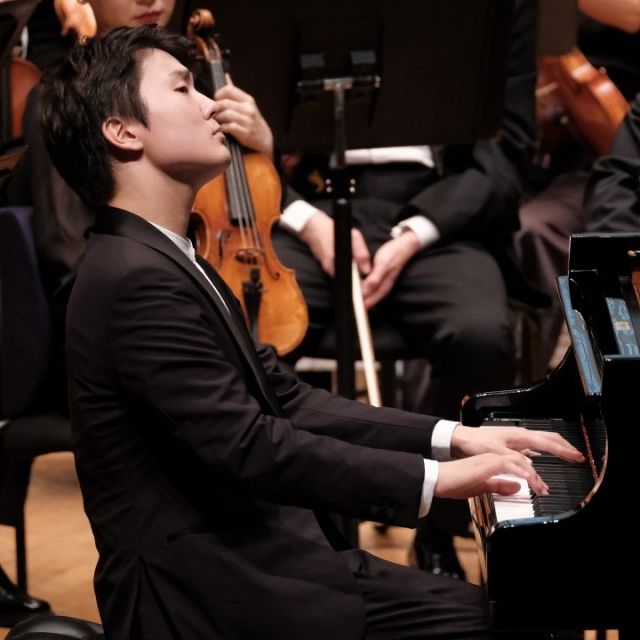 Seong-Jin Cho (Ravel y Chopin)