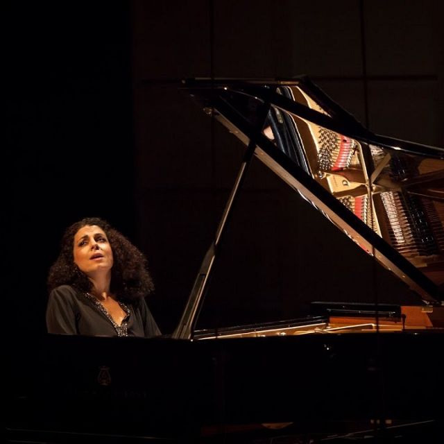 'Melodramas' con Sofya Melikyan