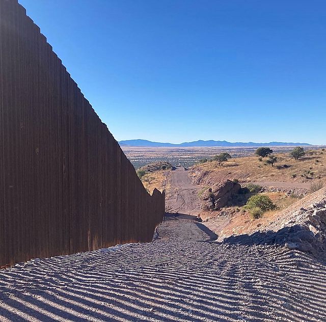 Los daños medioambientales del muro entre EEUU y México
