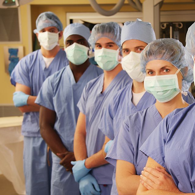 Diario de dos enfermeras en COVID: "Cuida a quien te cuida"