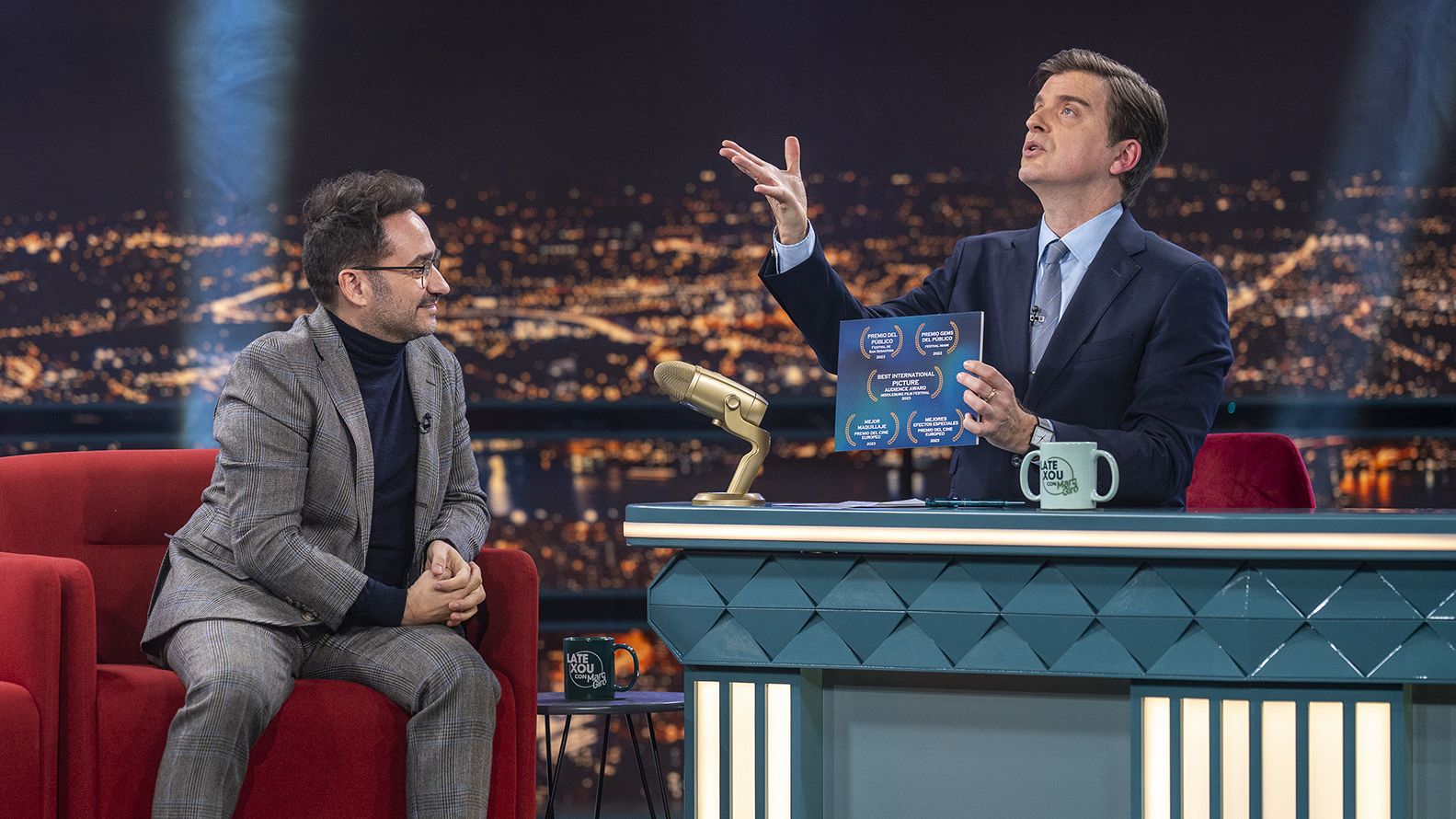 J.A. Bayona visita 'Late Xou con Marc Giró' J.A. Bayona visita 'Late Xou con Marc Giró'