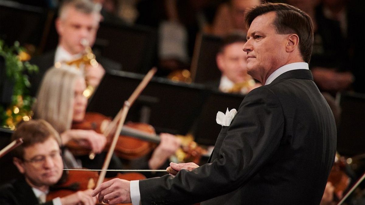 El director de orquesta Christian Thielemann dirige el concierto de Año Nuevo 2019.