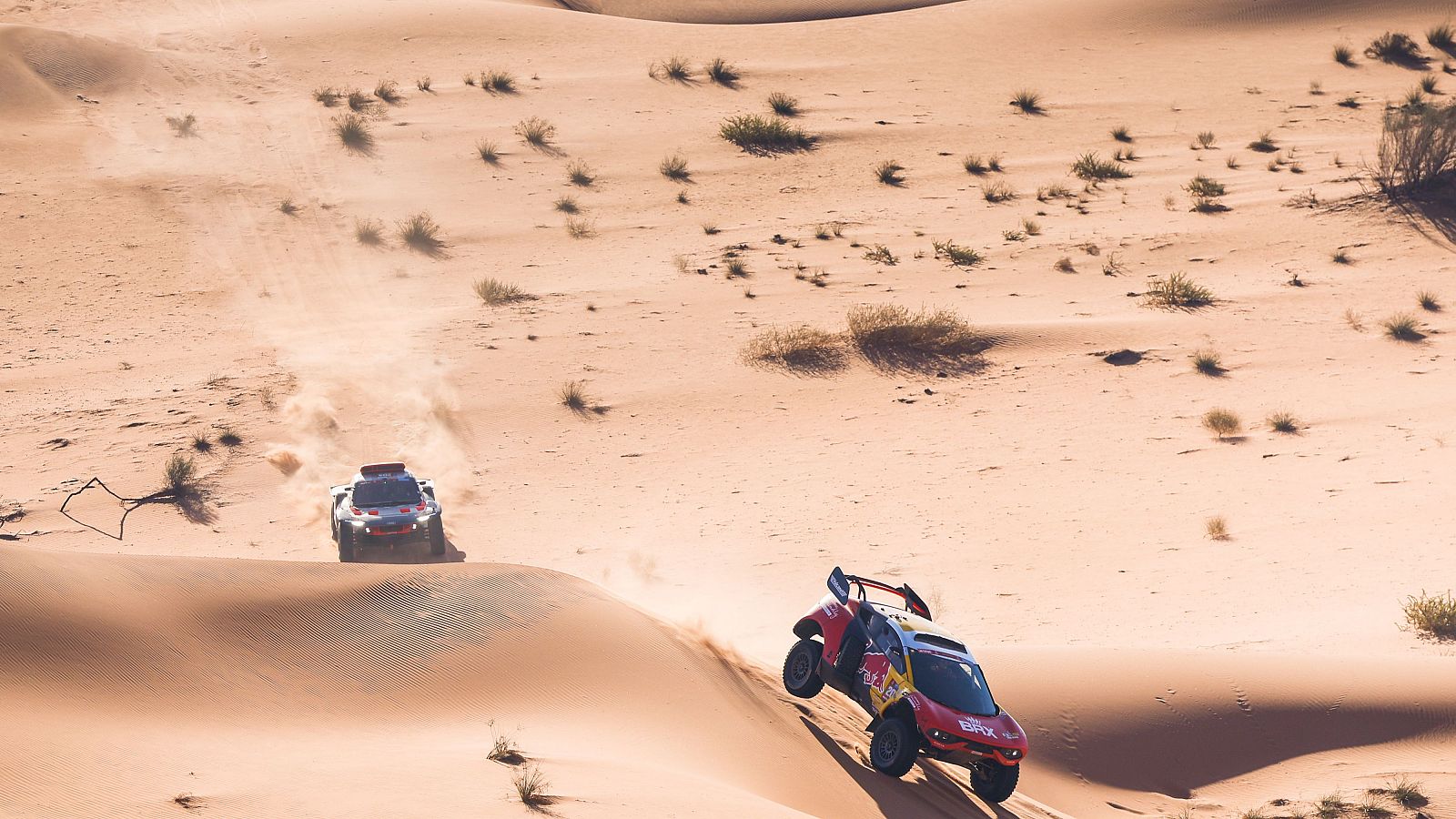 Dakar 2024: Sainz y Loeb se juegan el título en las tres últimas etapas
