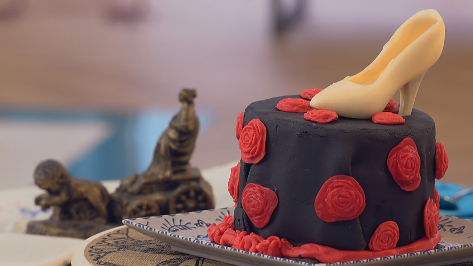 Imagen de la receta de la tarta de Rocío Carrasco inspirada en la Feria de Sevilla en 'Bake Off'