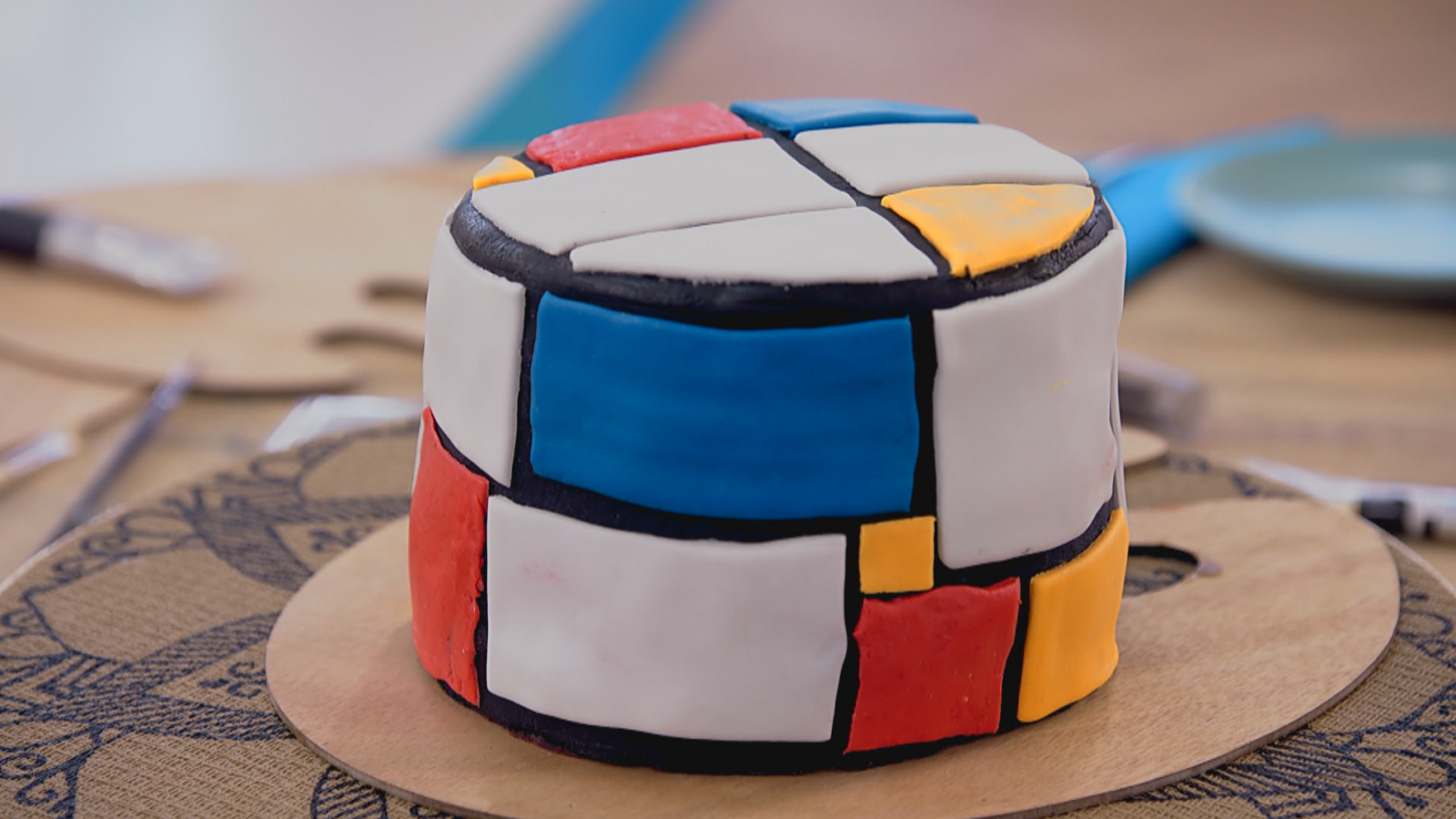 Imagen de la receta de la tarta de Blas Cantó inspirada en el pintor Piet Mondrian en 'Bake Off'