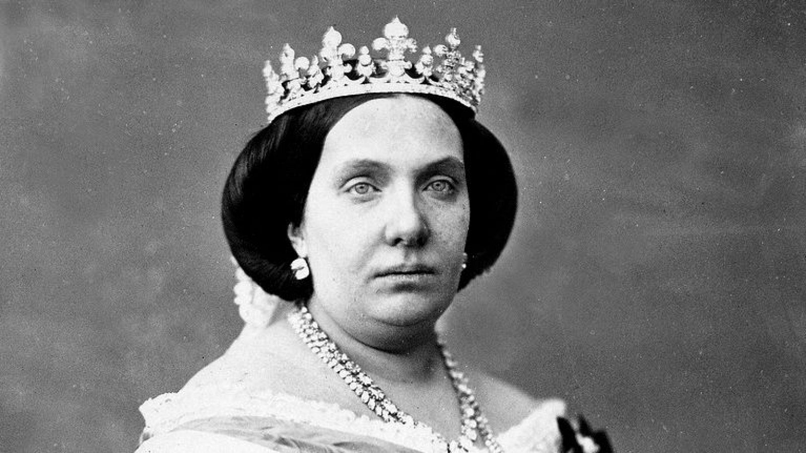 Isabel II de España: todo sobre su convulso reinado