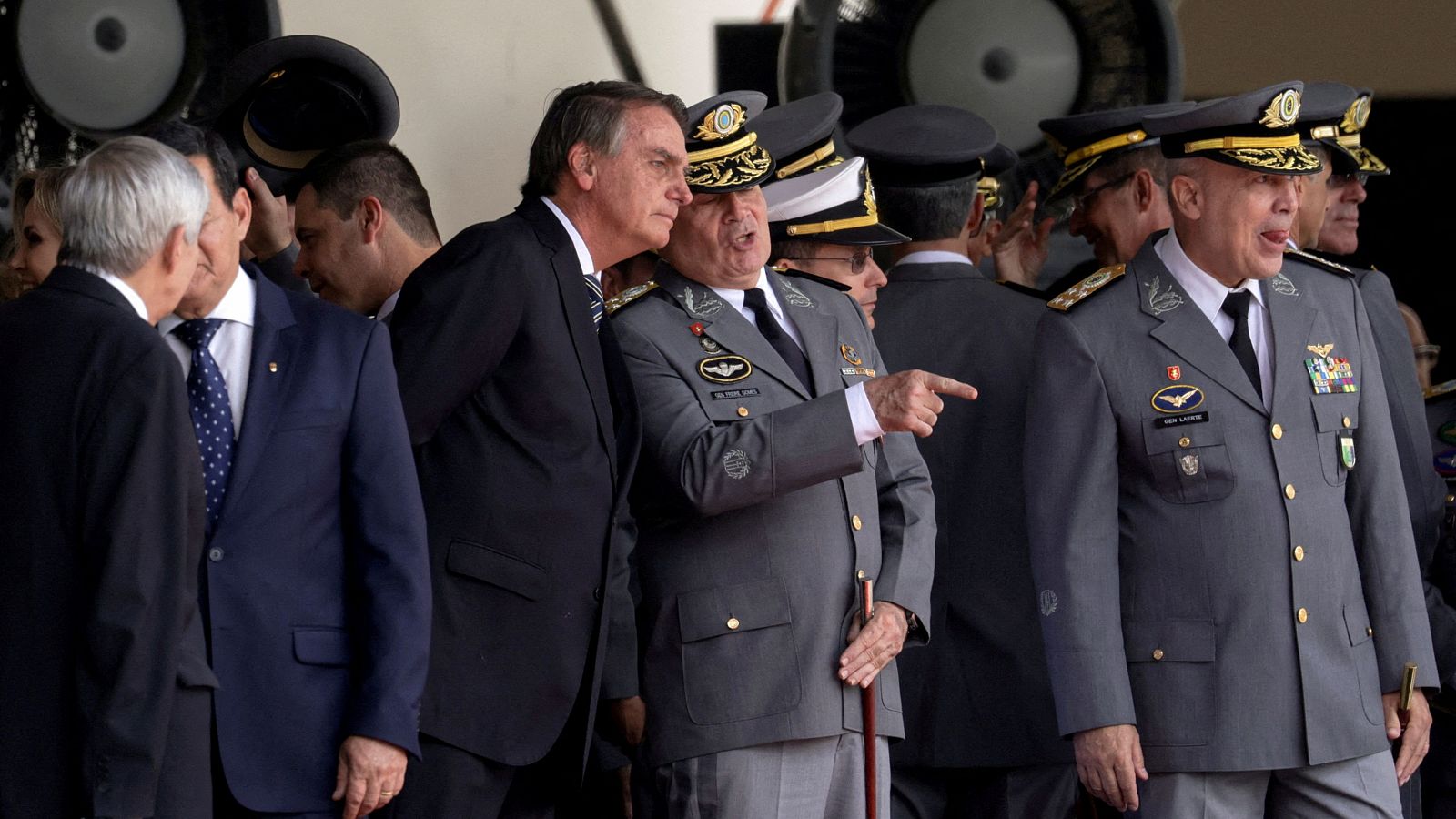 Bolsonaro durante un acto con mandos del Ejército en una imagen de archivo