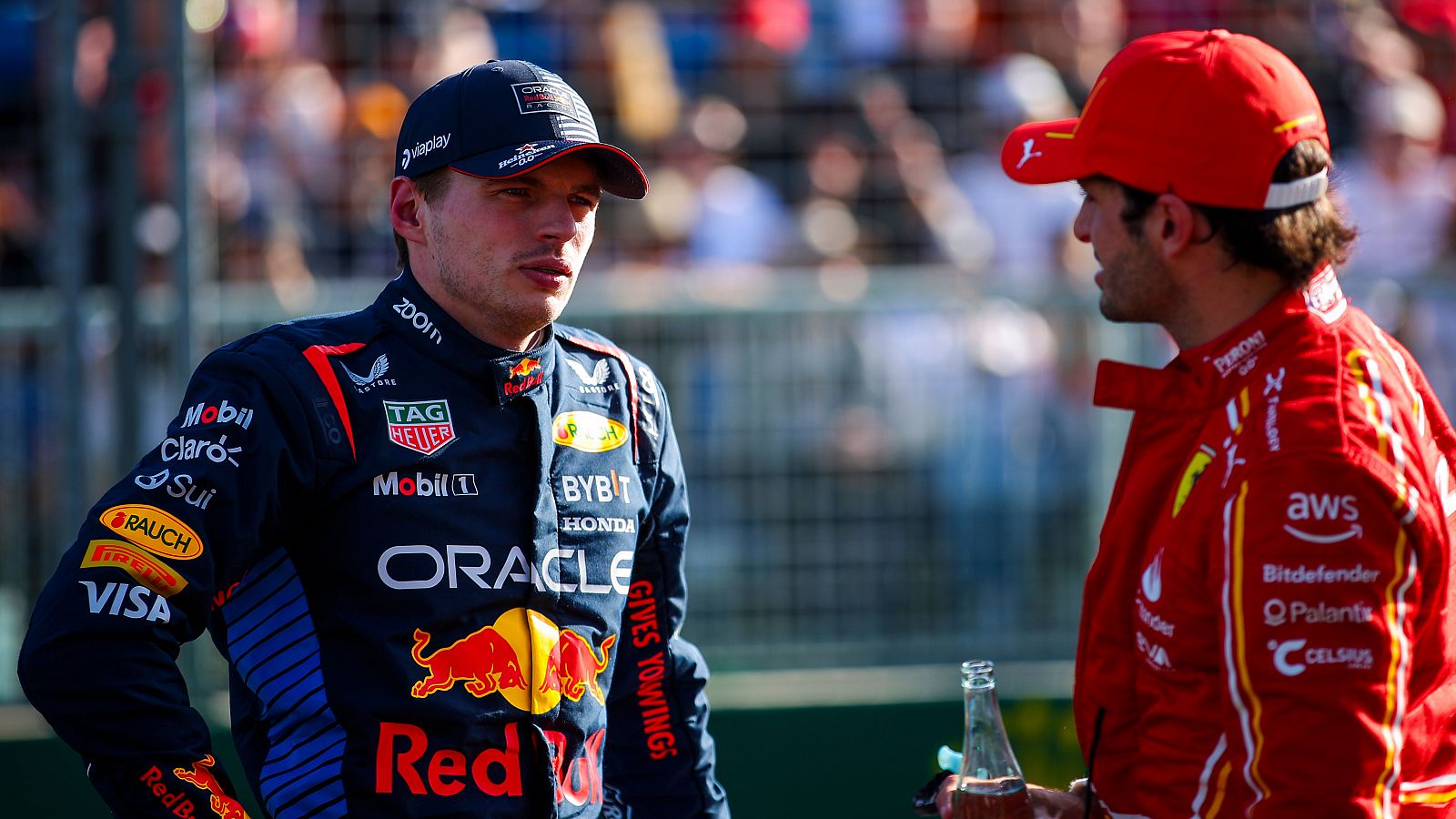 Max Verstappen consigue la pole por delante de Carlos Sainz en Australia