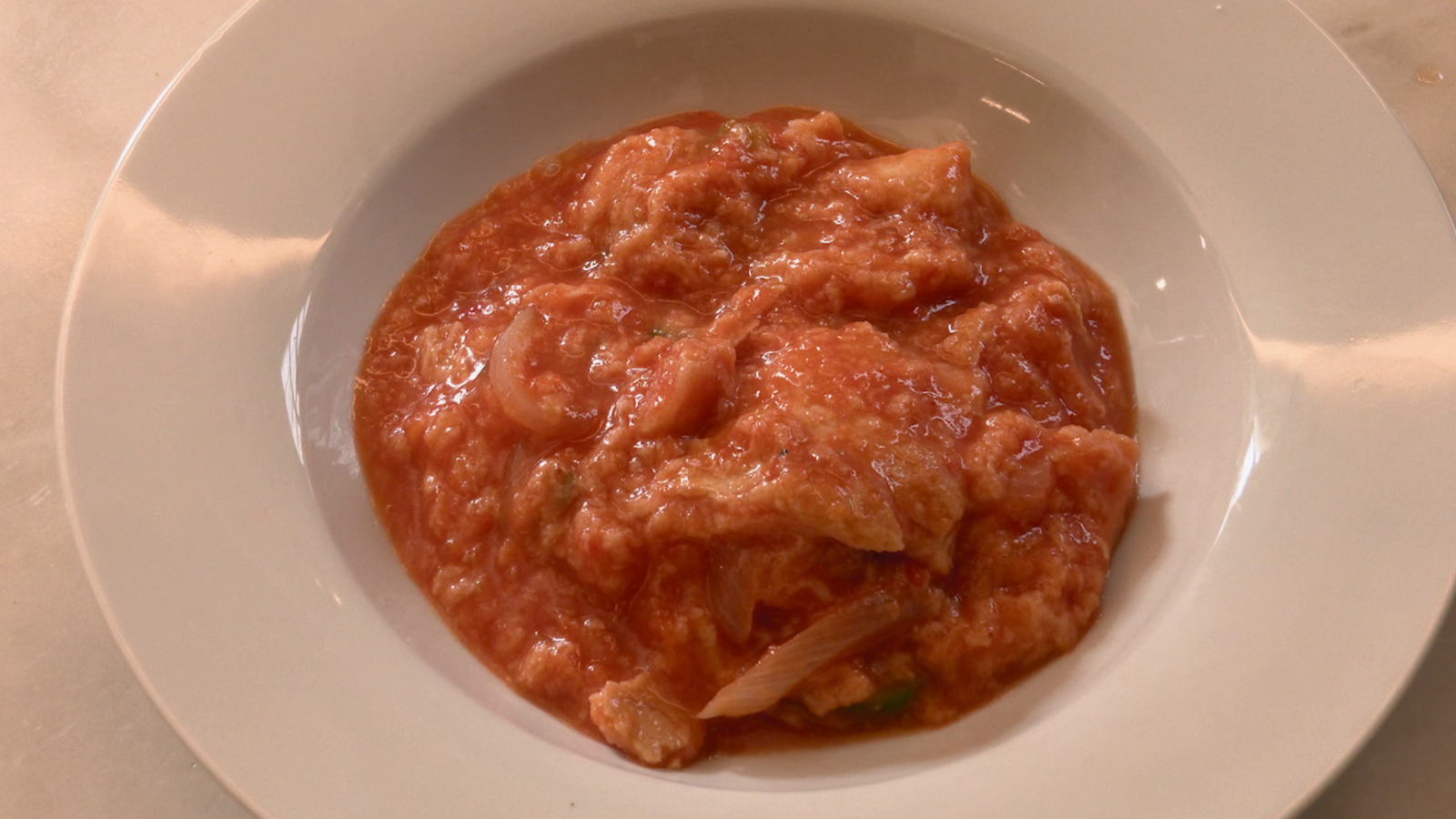 Aprende a elaborar una deliciosa sopa de tomate