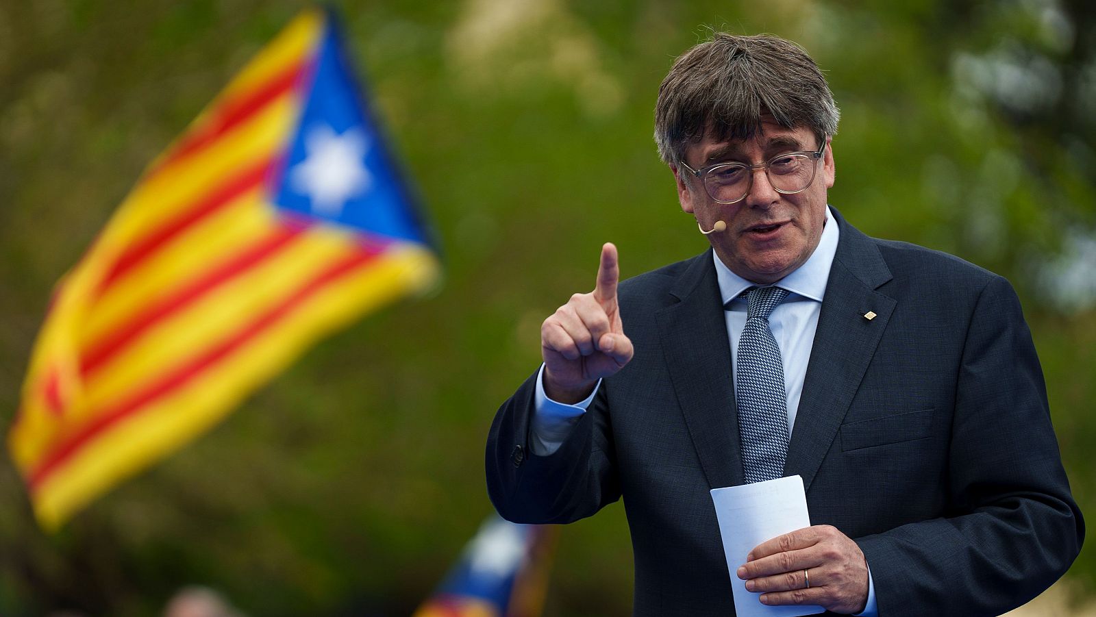 Carles Puigdemont presenta su candidatura a las elecciones del 12 de mayo en la localidad gala de Elna