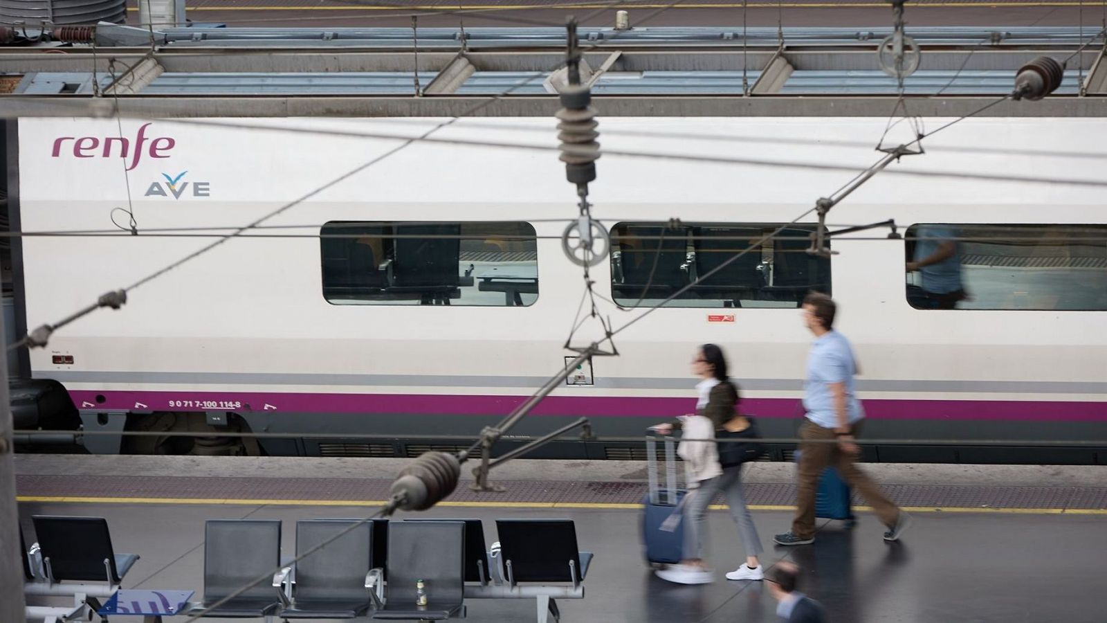 Renfe ofrecerá trenes de alta velocidad directos desde Madrid a Logroño y Teruel este año
