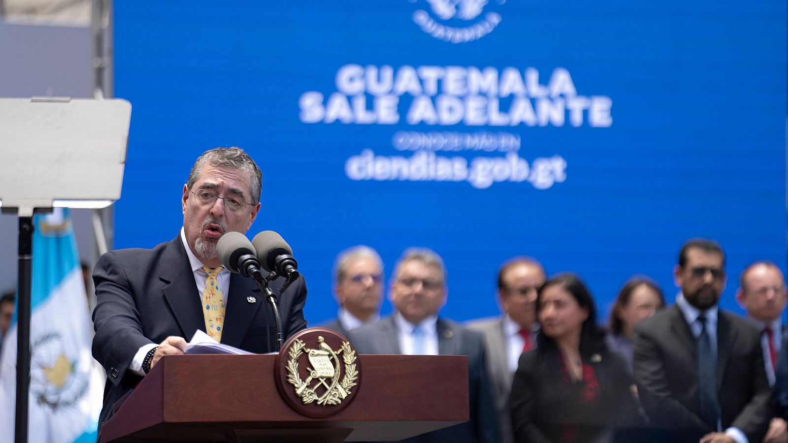 El presidente guatemalteco, Bernardo Arévalo, durante un evento para celebrar los primeros 100 días de su Gobierno