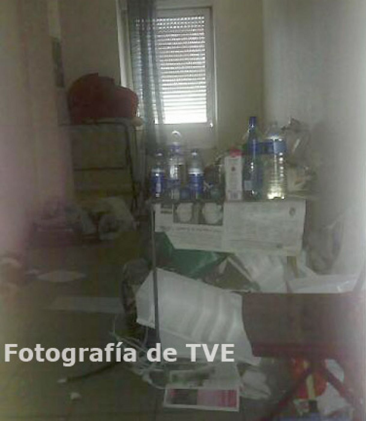 Primera imagen obtenida en exclusiva por TVE del interior del piso de ETA en Burdeos.