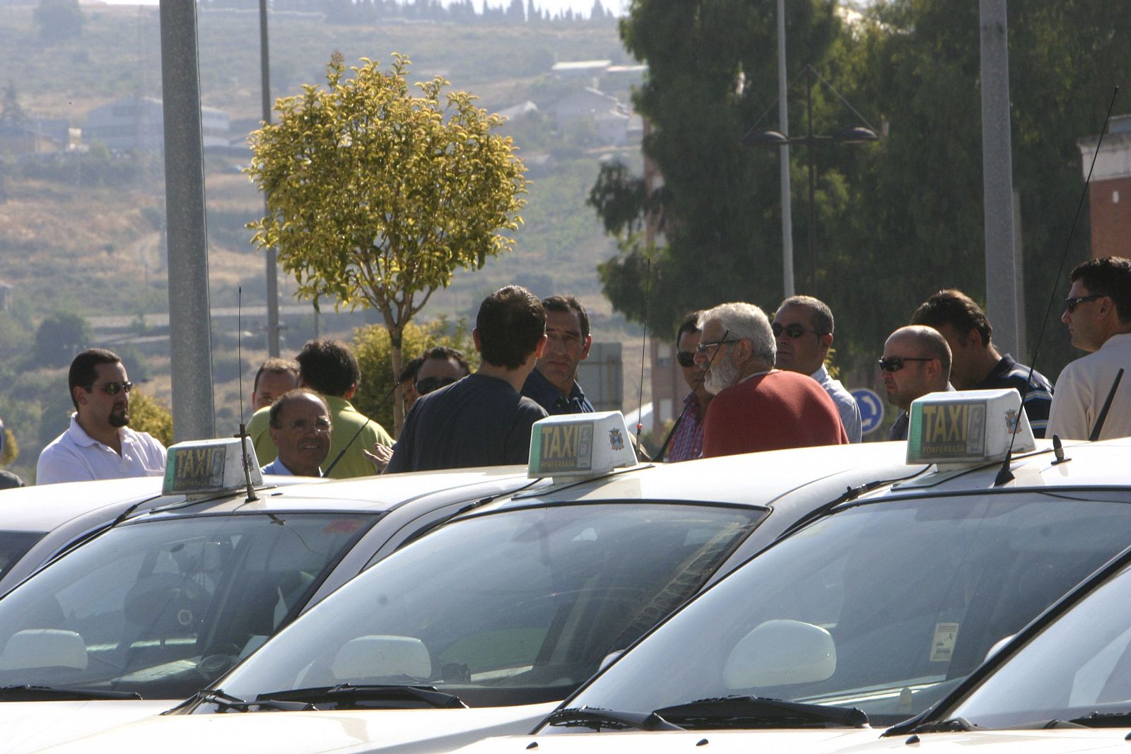 Los taxistas de Ponferrada han suspendido el servicio en señal de luto