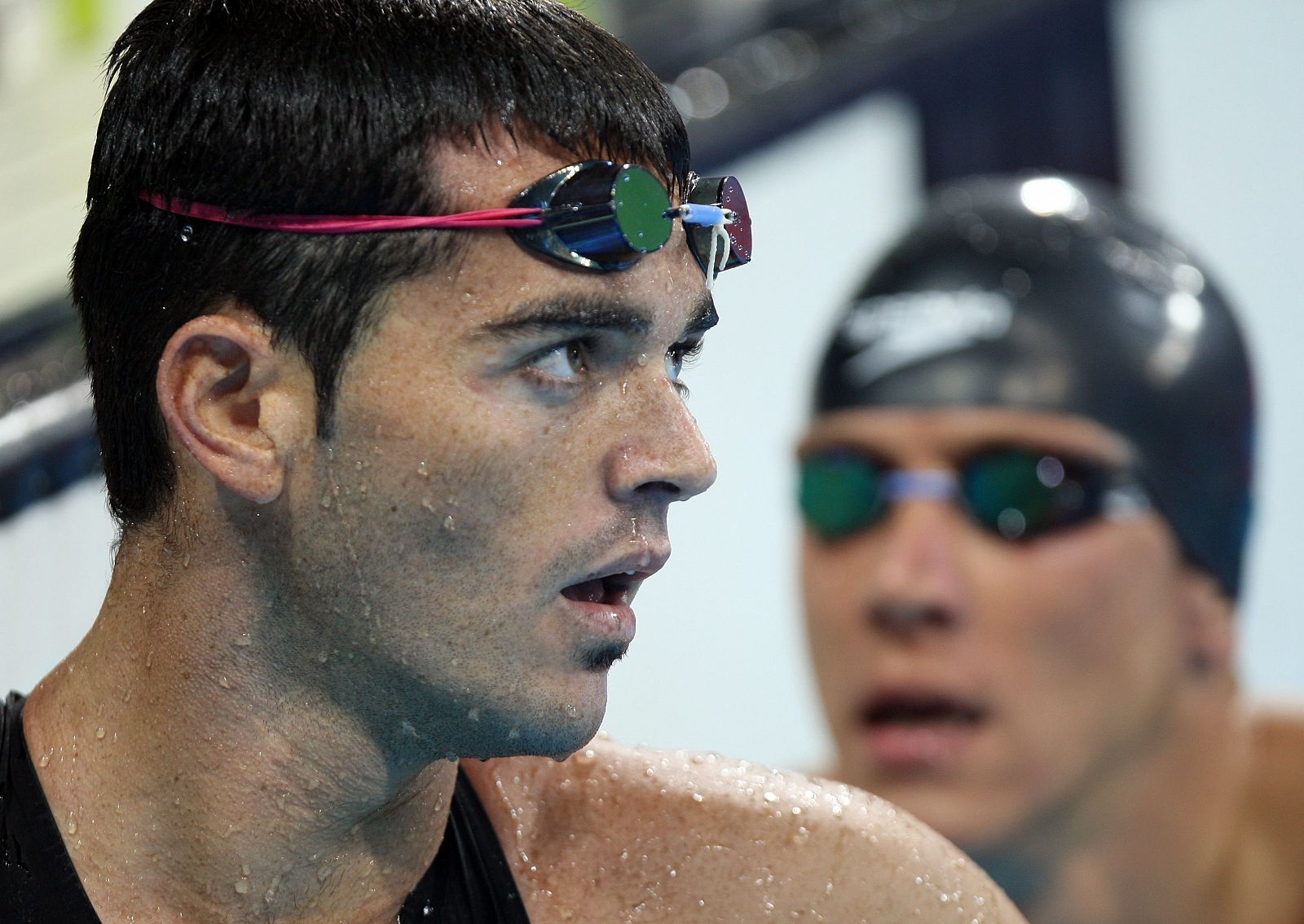 El español Jaime López tras la prueba de natación.