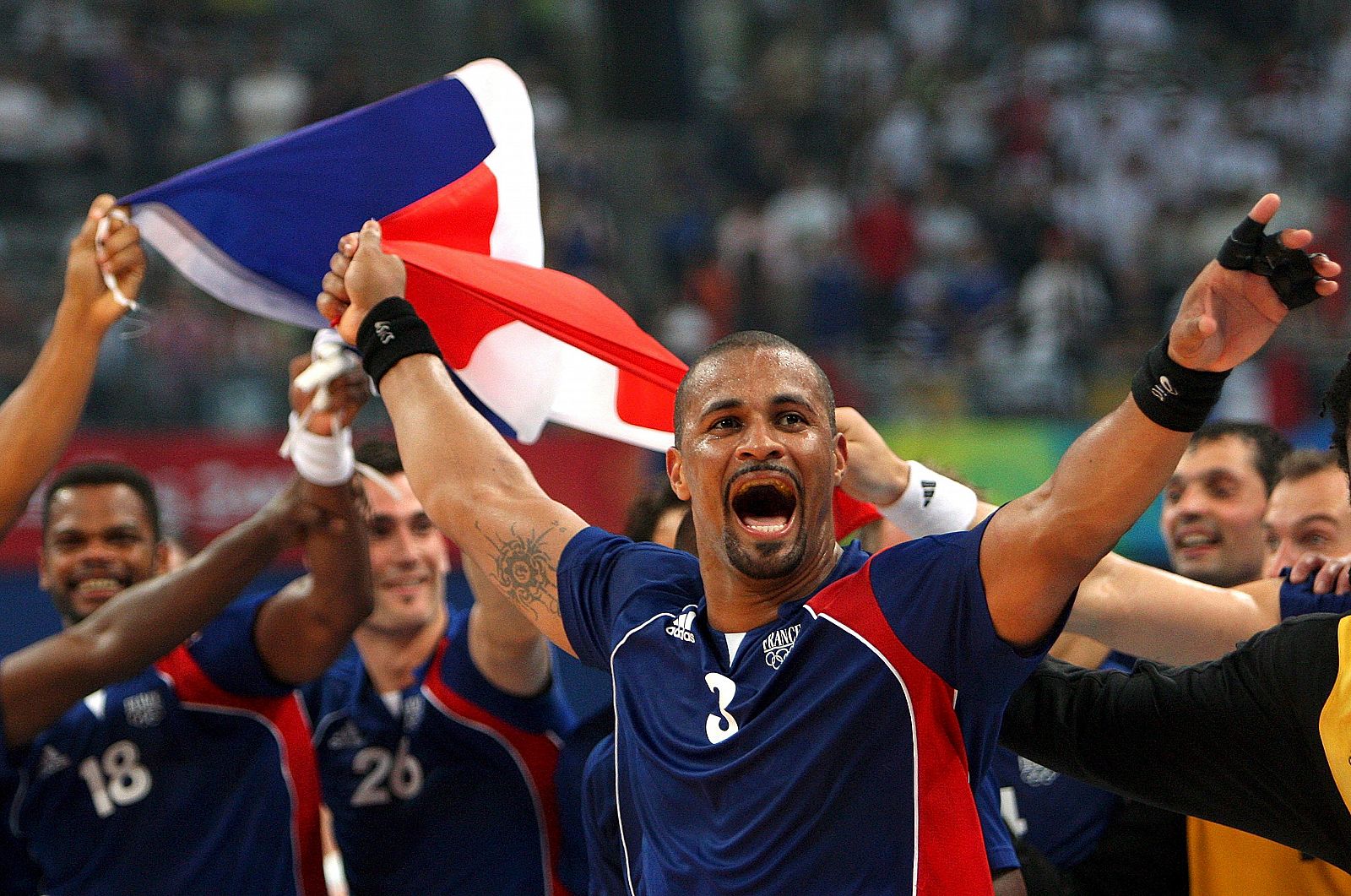 Los jugadores franceses celebran el título.
