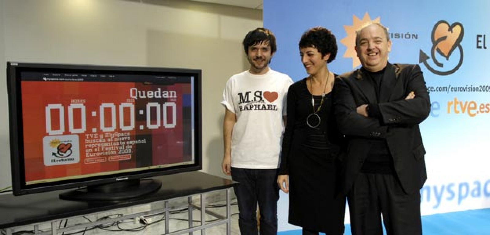 Director de Contenidos de MySpace España, Borja Prieto, la directora de RTVE.es, Rosalía Lloret y el director de TVE, Javier Pons.