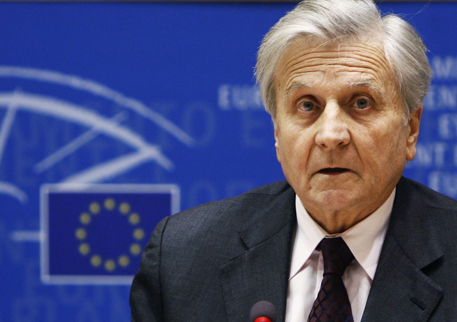 ECB President Trichet speaks to the EU Parliament's monetary affairs committee in Brussels