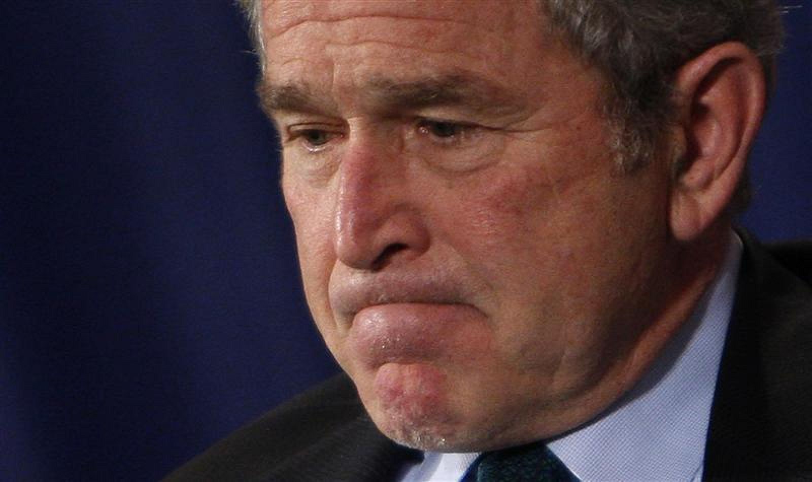 Bush, duranta una charla en el Instituto Americano de Empresa.