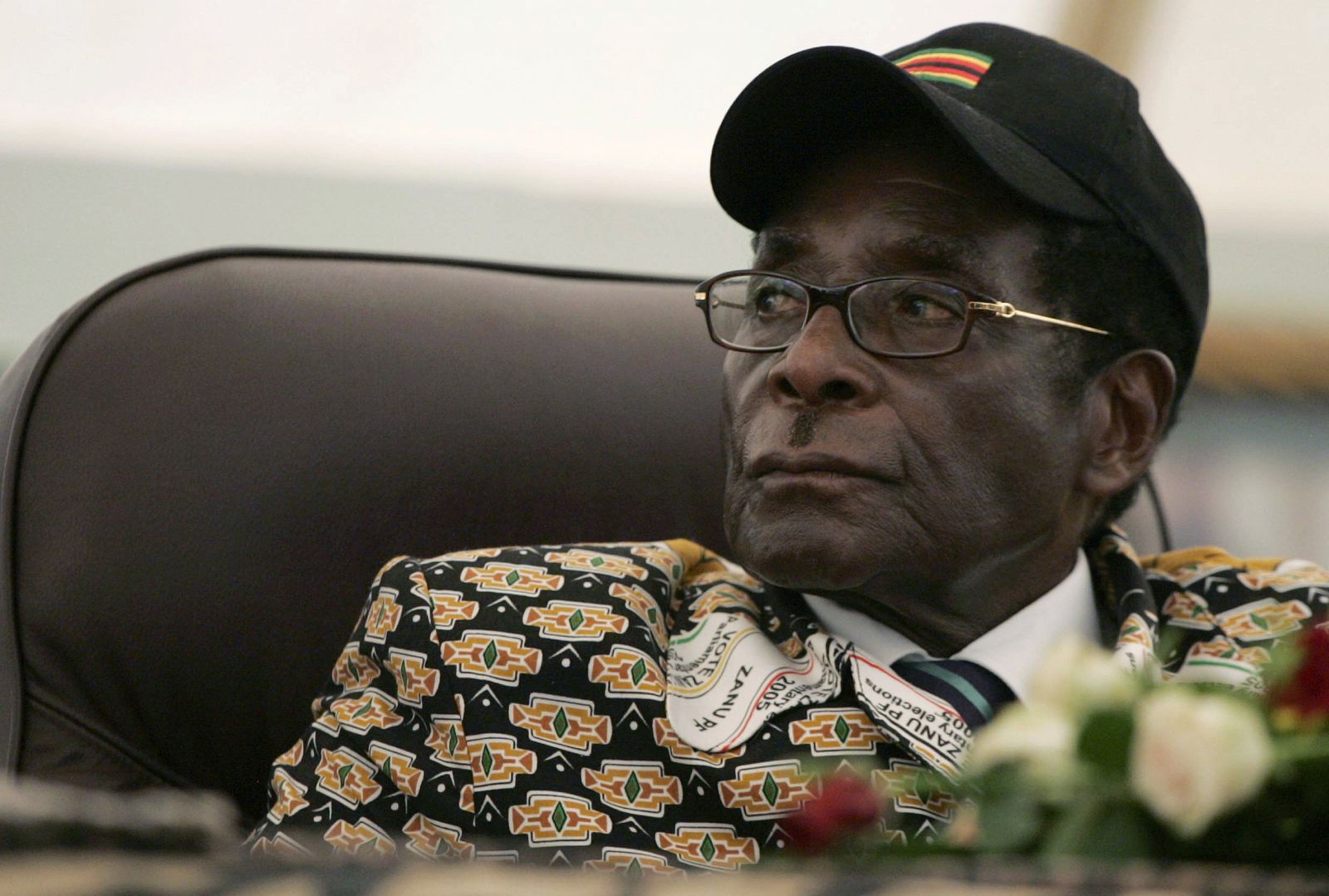 Mugabe durante un mitin de su partido