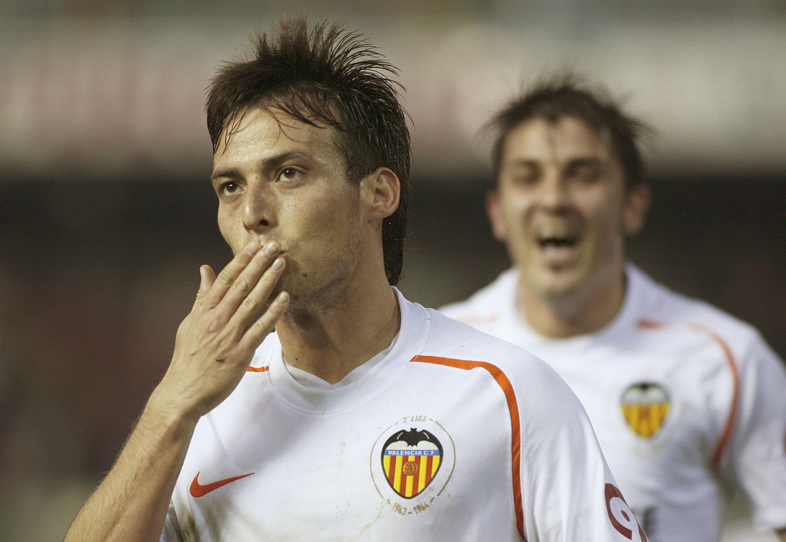 Silva y Villa apuntan a transferibles para solucionar la crisis del Valencia.
