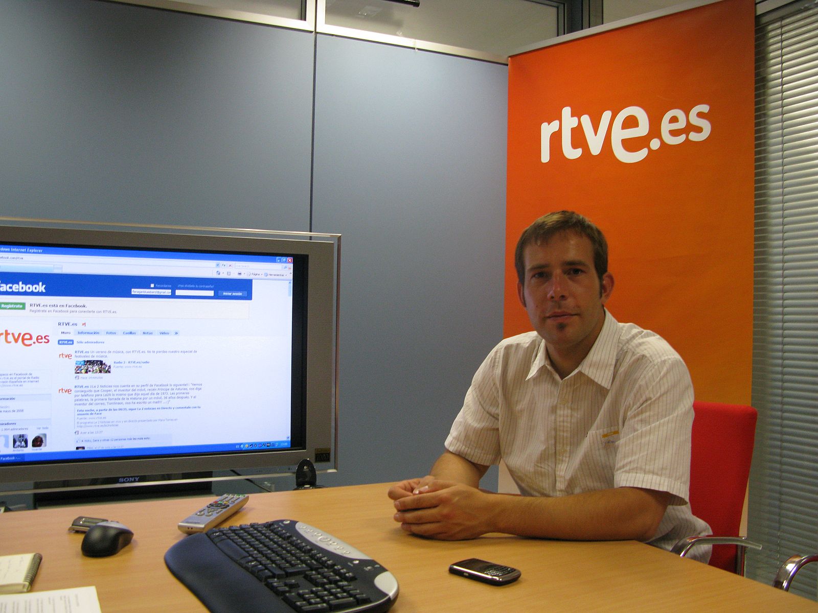 Javier Oliván, en la redacción de RTVE..es.