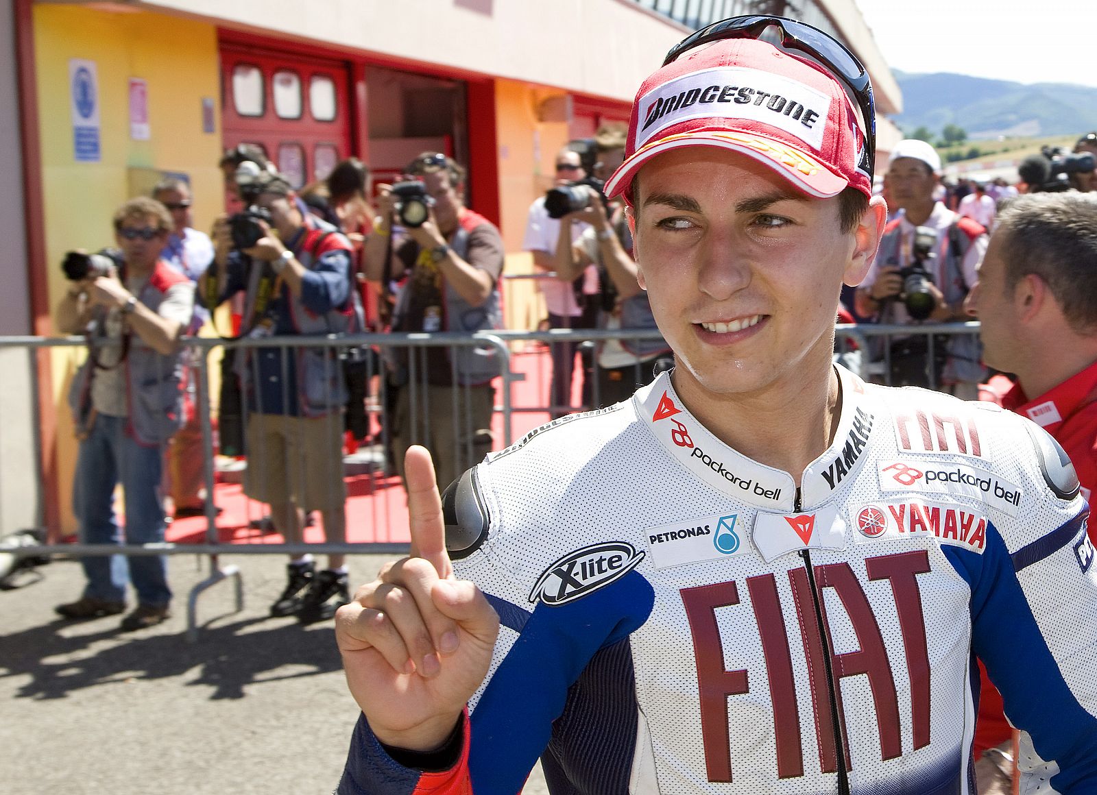 Jorge Lorenzo sigue sopesando sus opciones de futuro.