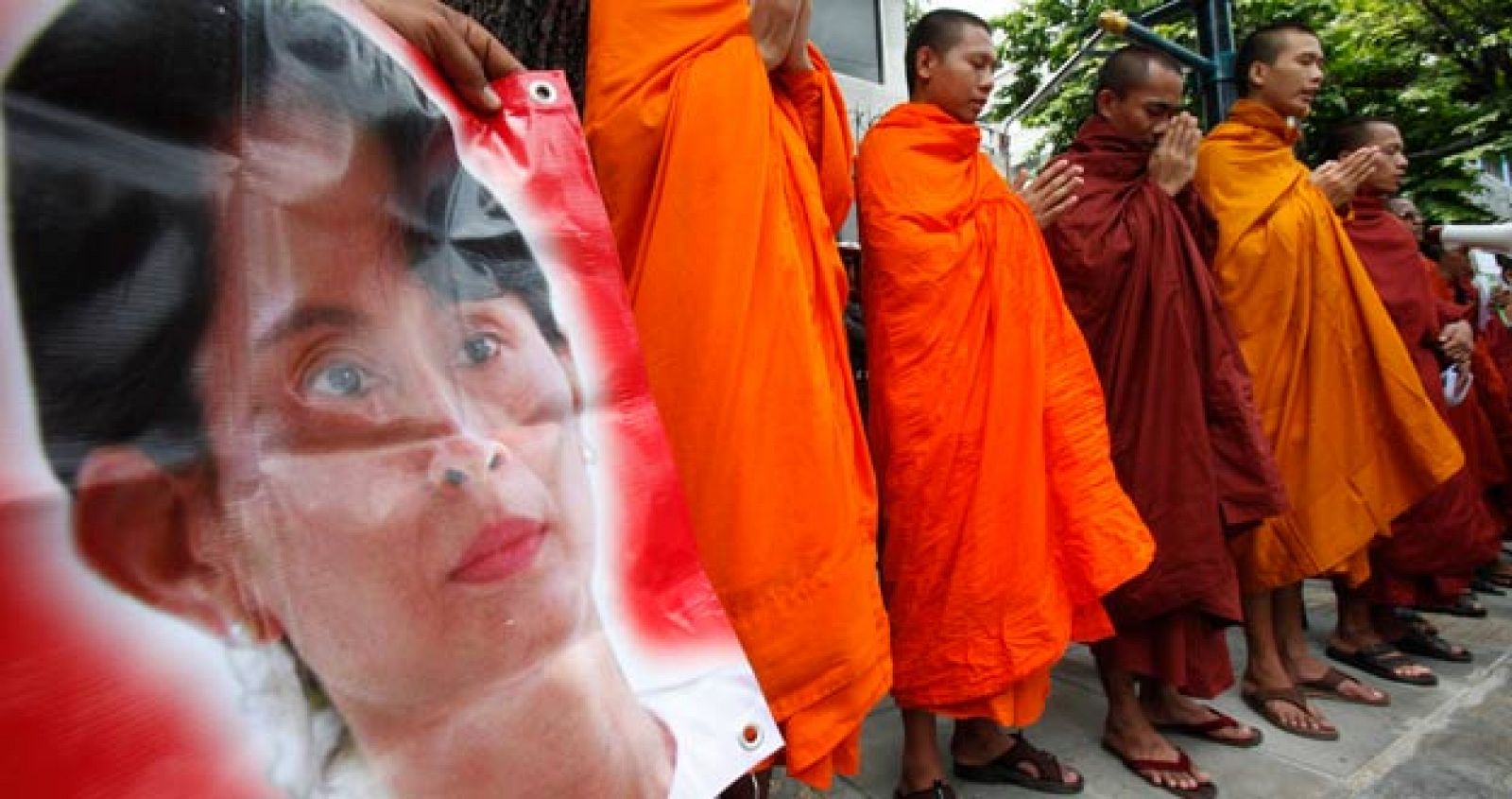 La líder opositora birmana y Nobel de la Paz, Aung San Kuu Kyi, pretende que la comunidad internacional levante las sanciones a Birmania