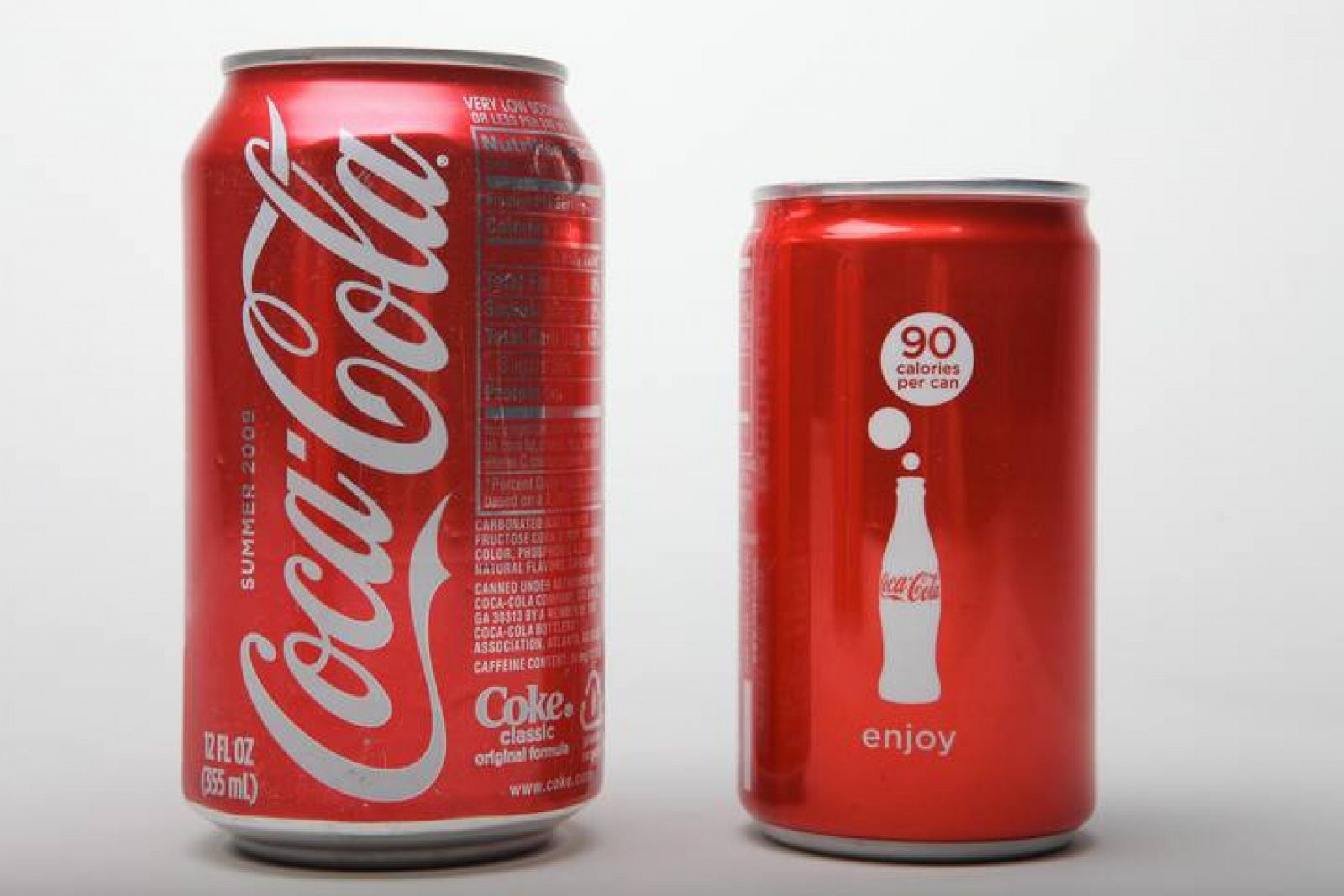 Coca-Cola lanza su versión 'mini' de 22 centilitros 