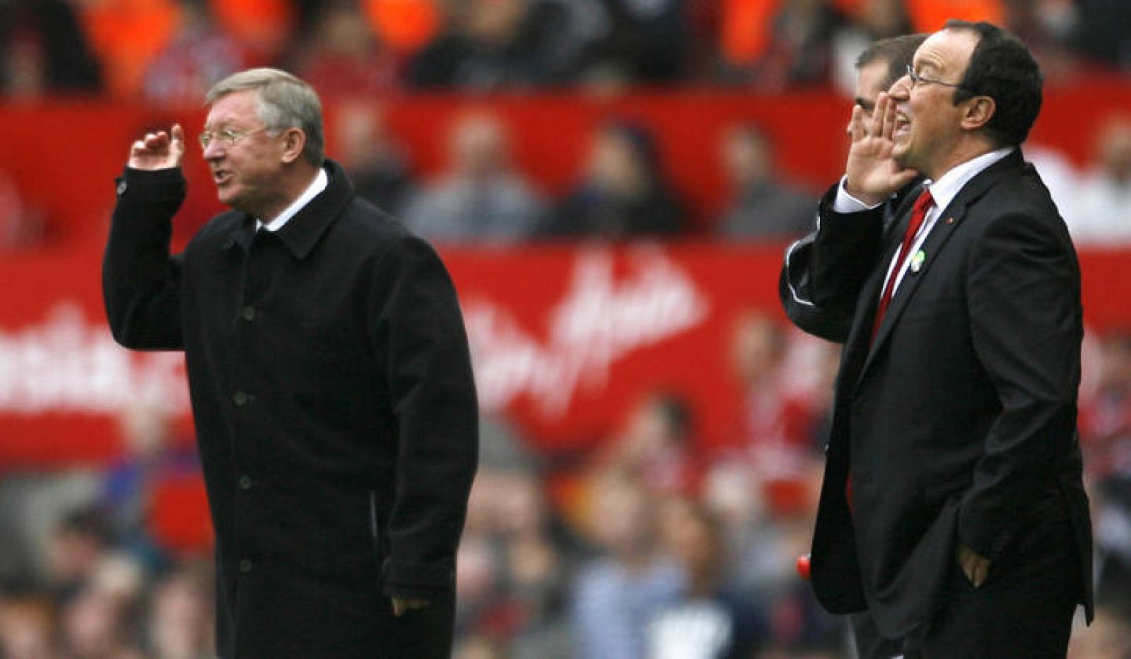 Ferguson y Benítez, dos 'clásicos' ya en el partido mítico de la Premier.