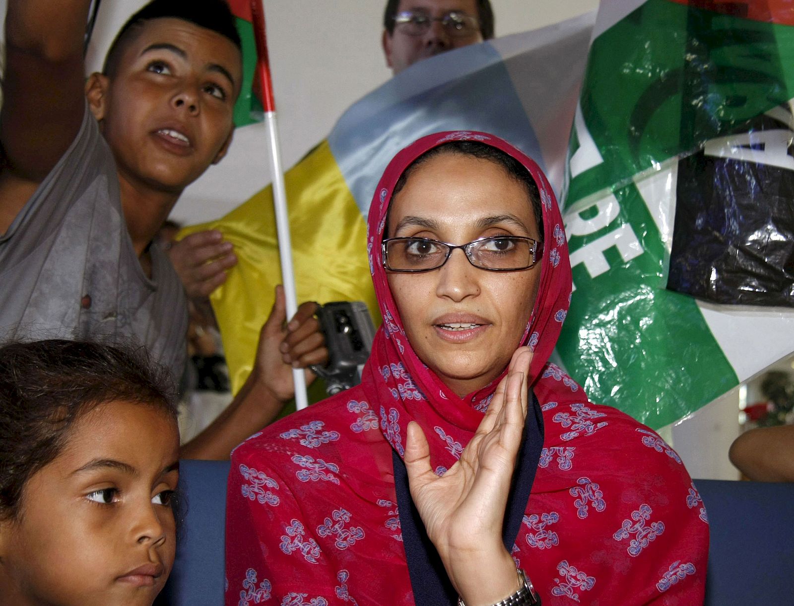 Aminetu Haidar, en el aeropuerto de Lanzarote.