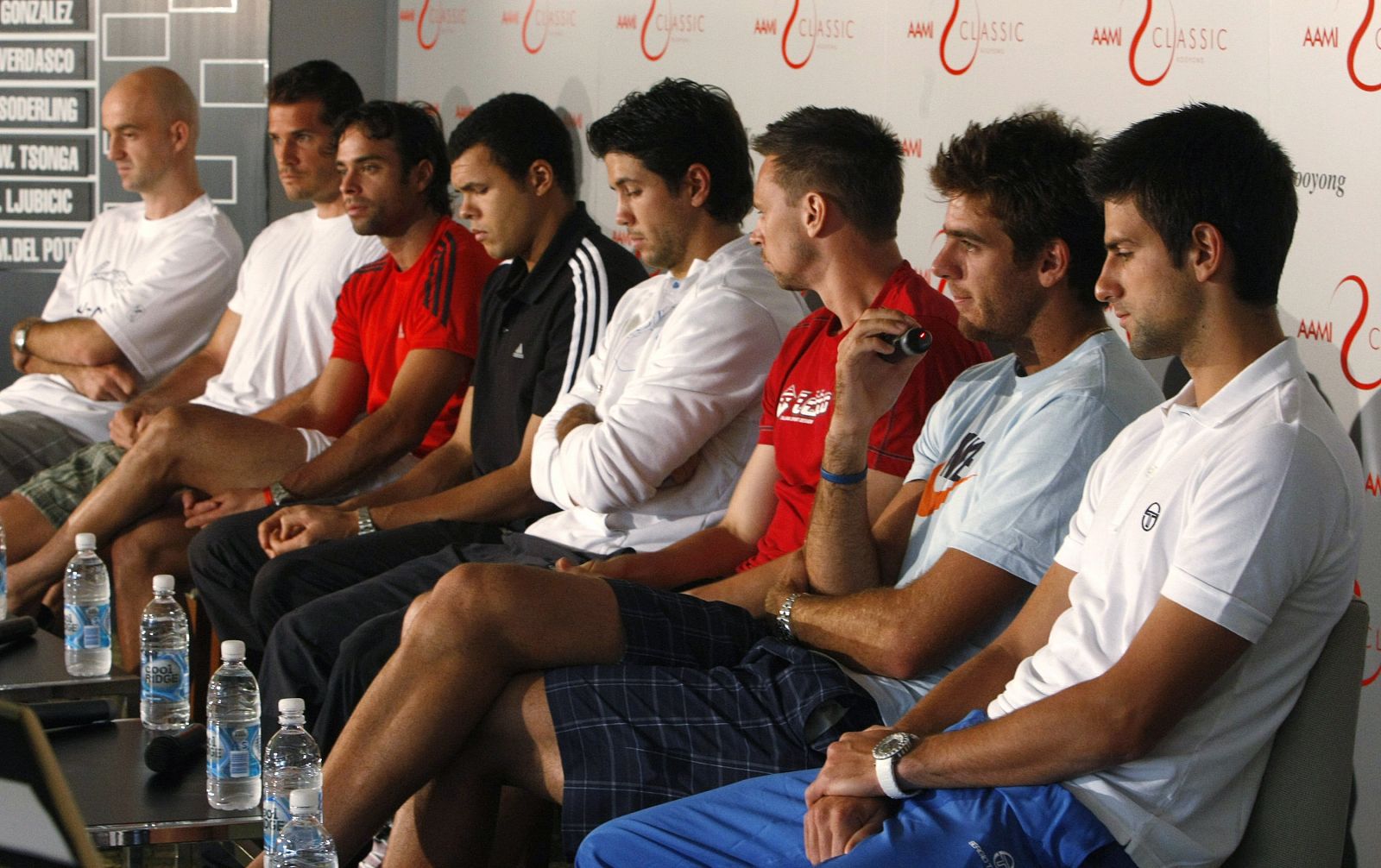 Djokovic y Verdasco en la rueda de prensa de los jugadores del torneo de Melbourne