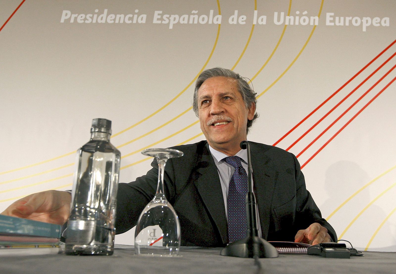 Diego López Garrido, Secretario de Estado para la UE explica los acuerdos alcanzados en La Granja en la Cumbre de Ministros para Europa.