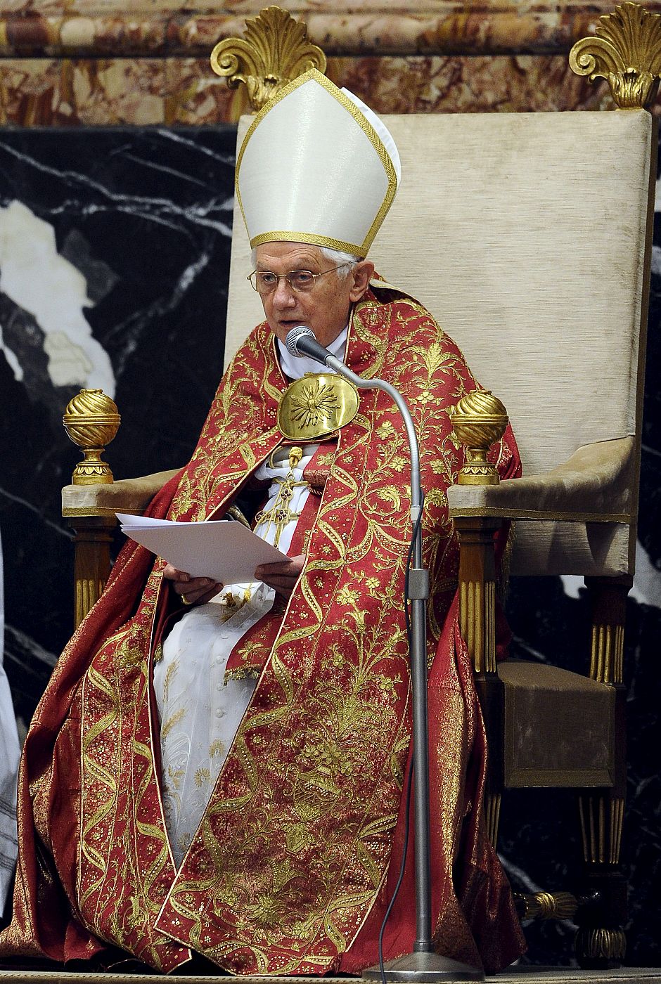 El papa Benedicto XVI durante el quinto aniversario de su elección como Papa.