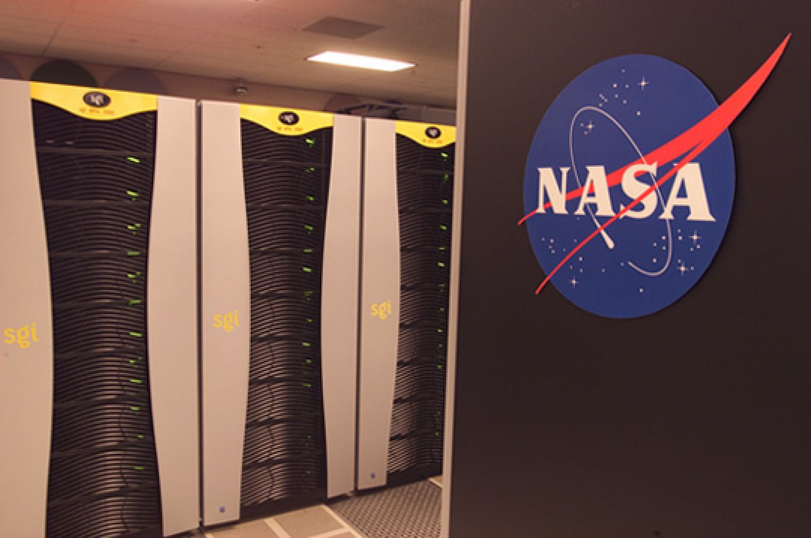Aspecto del supercomputador sobre el que funciona NEX, en el Centro de Investigación Ames de la NASA.